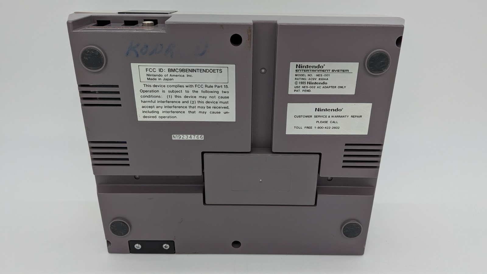 Nintendo Entertainment System NES Game Console Only NES-001 PARTS ONLY