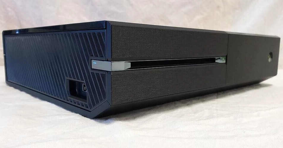 Microsoft Xbox One 500GB Black System Game Console Bundle XB1 Video Gaming