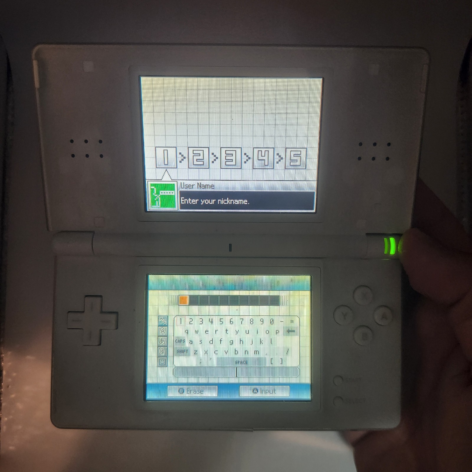 Nintendo DS Lite USG-001 White Handheld Official Gaming System – Working READ