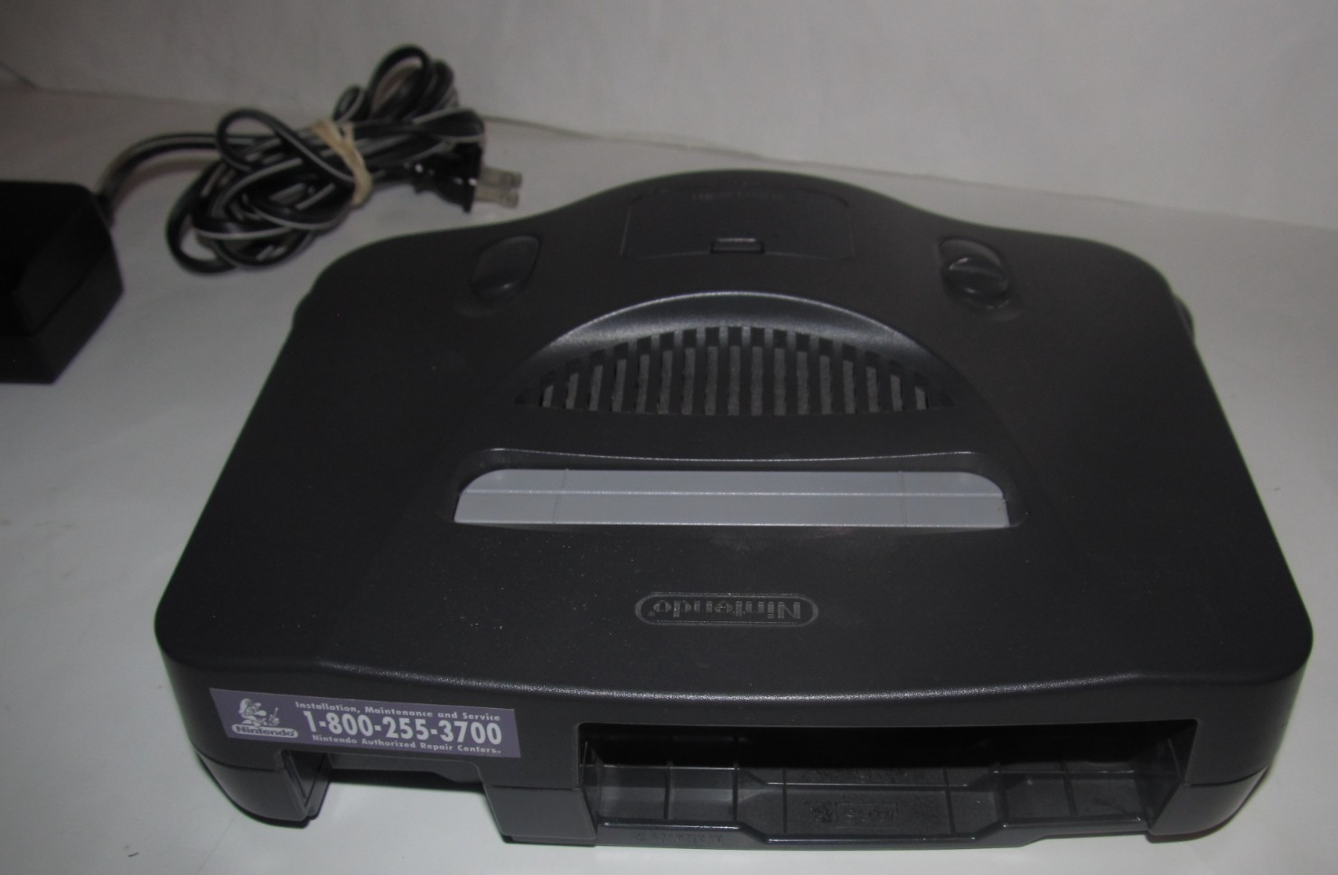 Nintendo 64 N64 NUS-001 (USA) Console System w/ cables – Untested (WSS1)