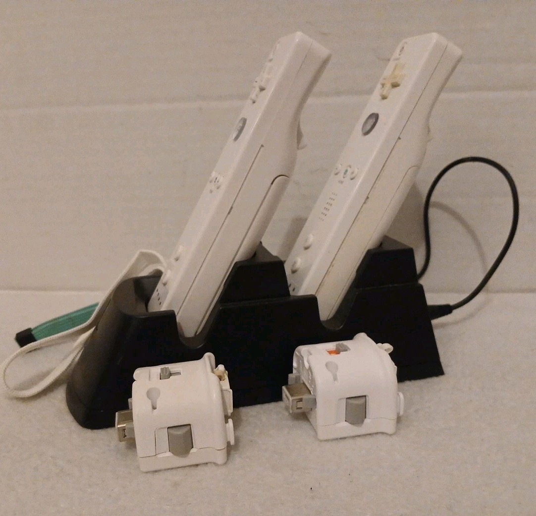 Nintendo Wii White Console RVL-001 CONTROLLER NUNCHUK – Cables – Games – Tested