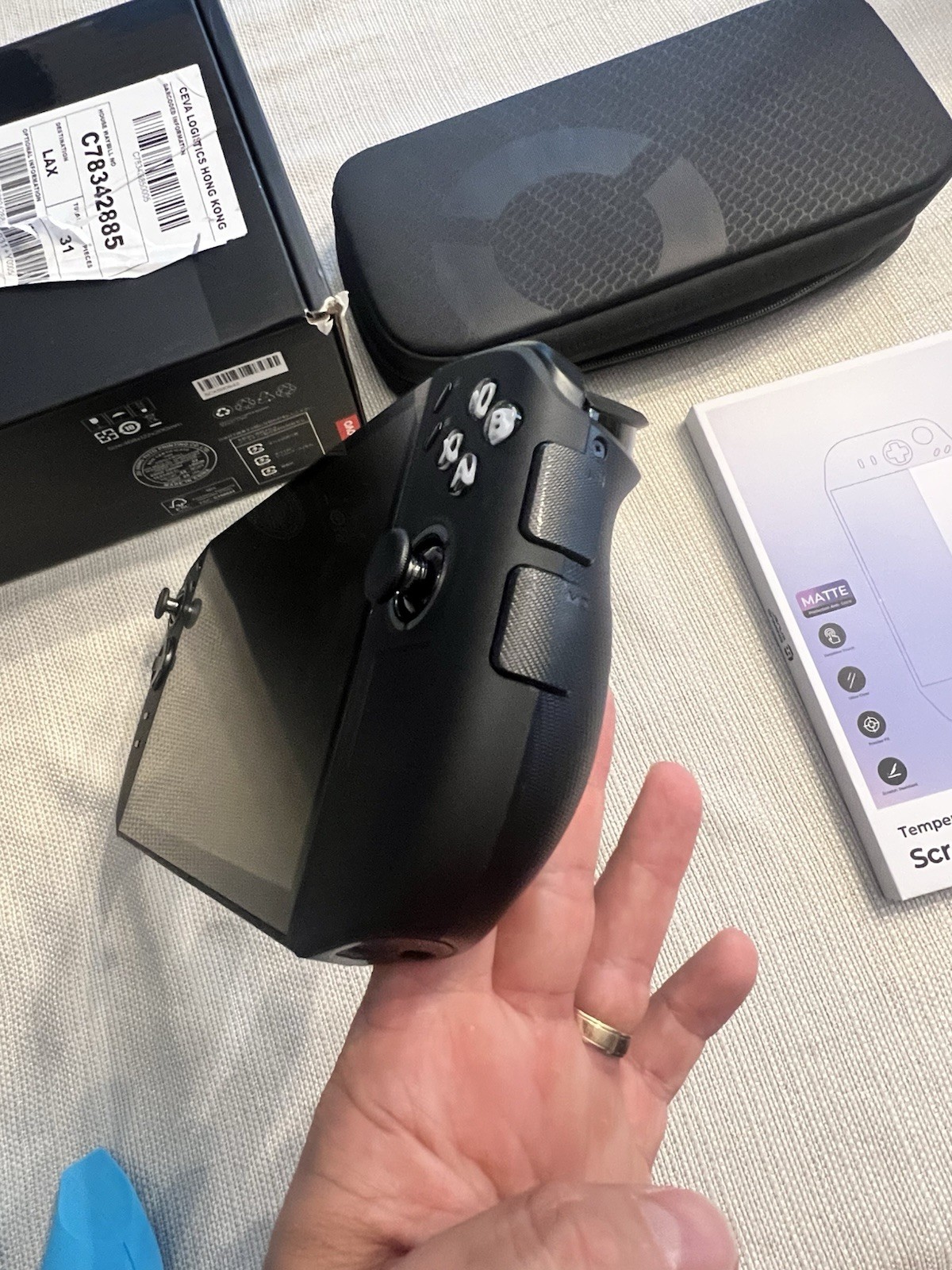 Legion Go 2 – 8.8″ 144Hz 2K OLED Gaming Handheld AMD Ryzen Z2 Extreme 32GB 1TB