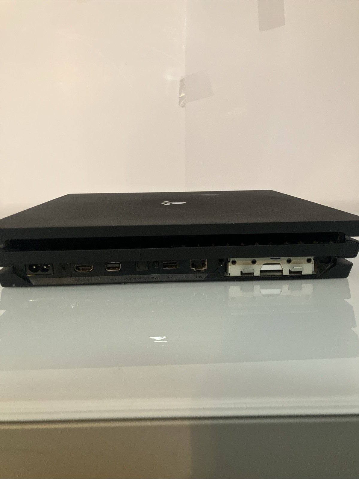Sony PlayStation 4 Pro 1TB Console – Black LOW FIRMWARE