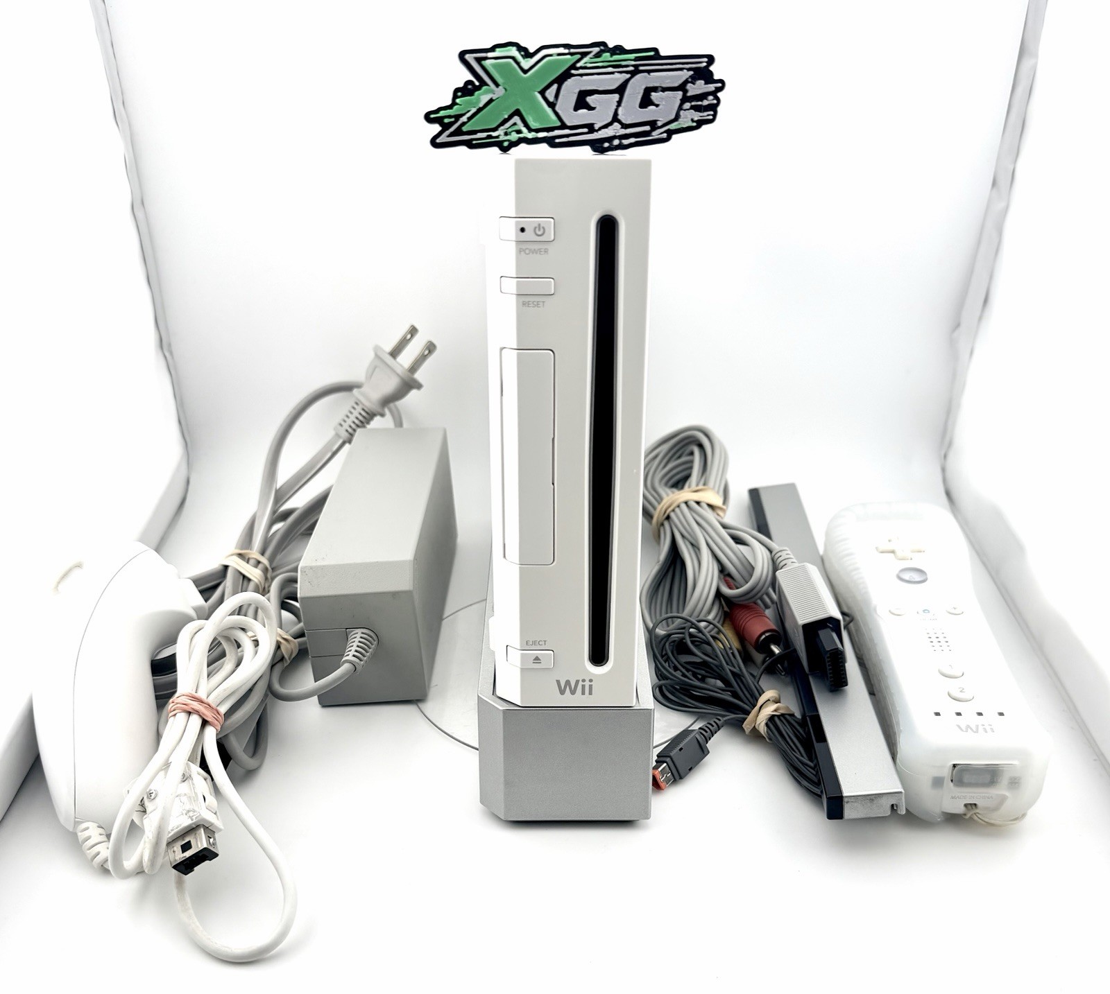 Nintendo Wii Console RVL-001 White Bundle 15 Games Zelda Mario Metroid Read