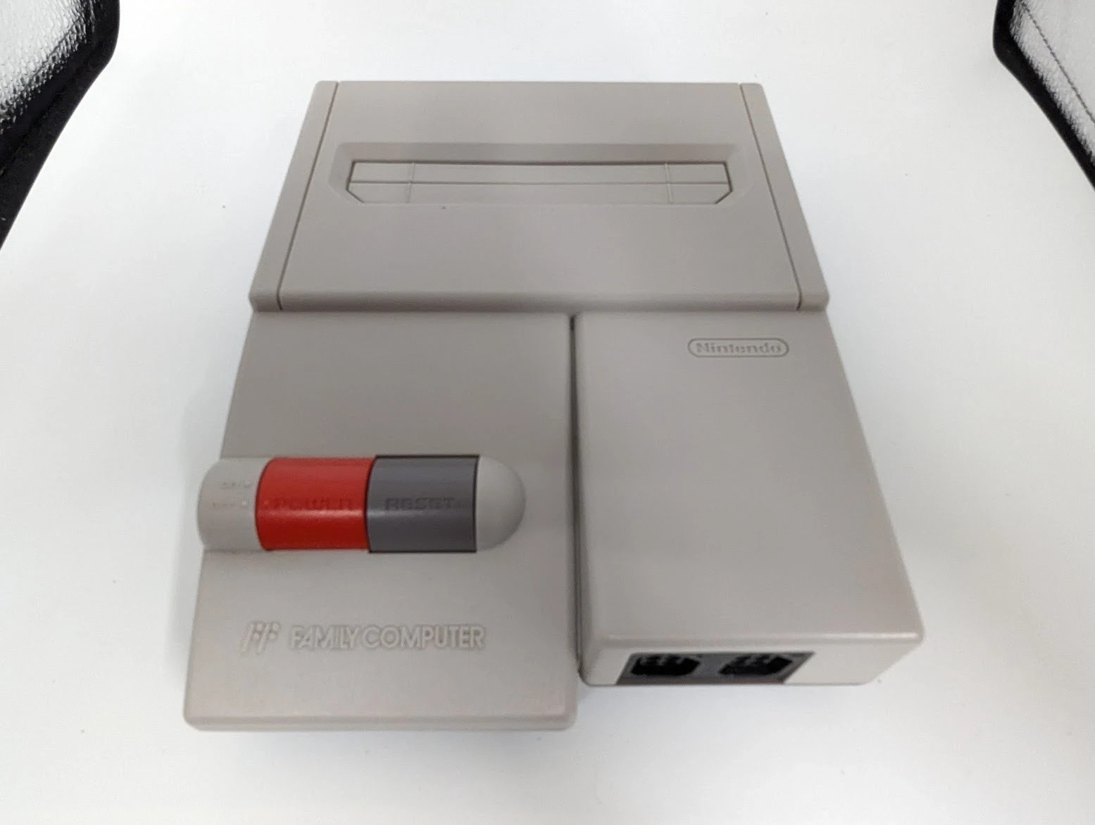 Z618 Nintendo New Famicom Console HVC-101 AV NES2 JAPAN USED