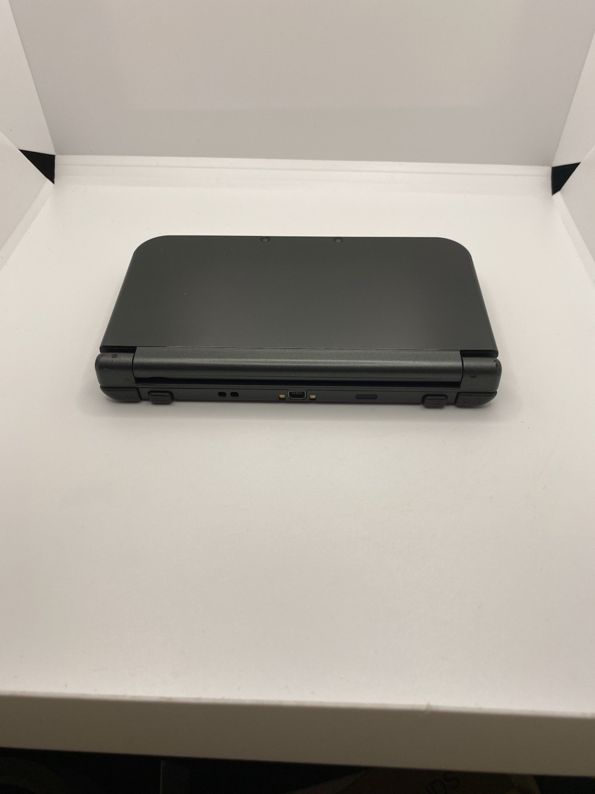 Nintendo 3DS XL Handheld System Grey Used But In Good Condition