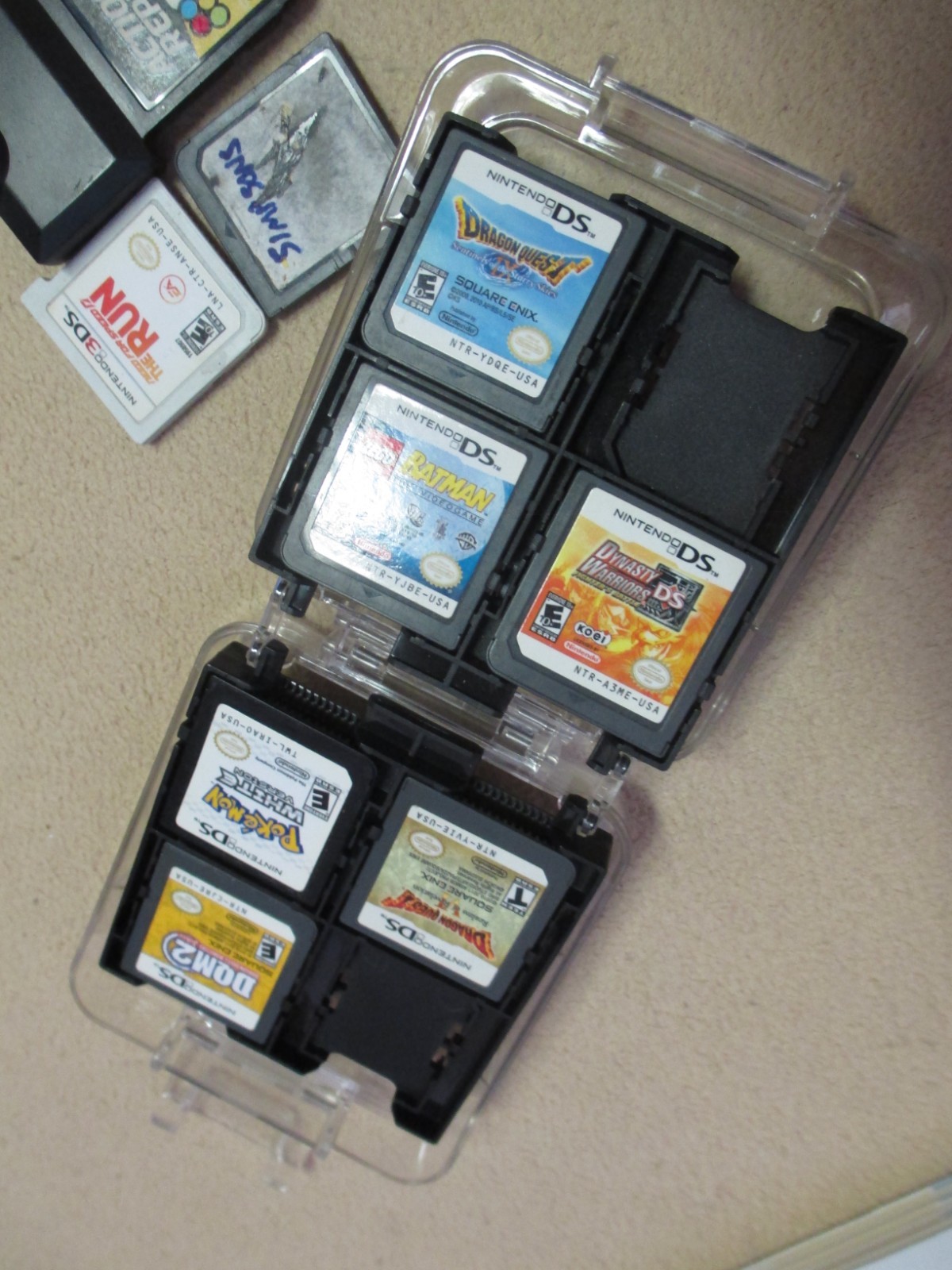 Nintendo 3DS console and 15 games