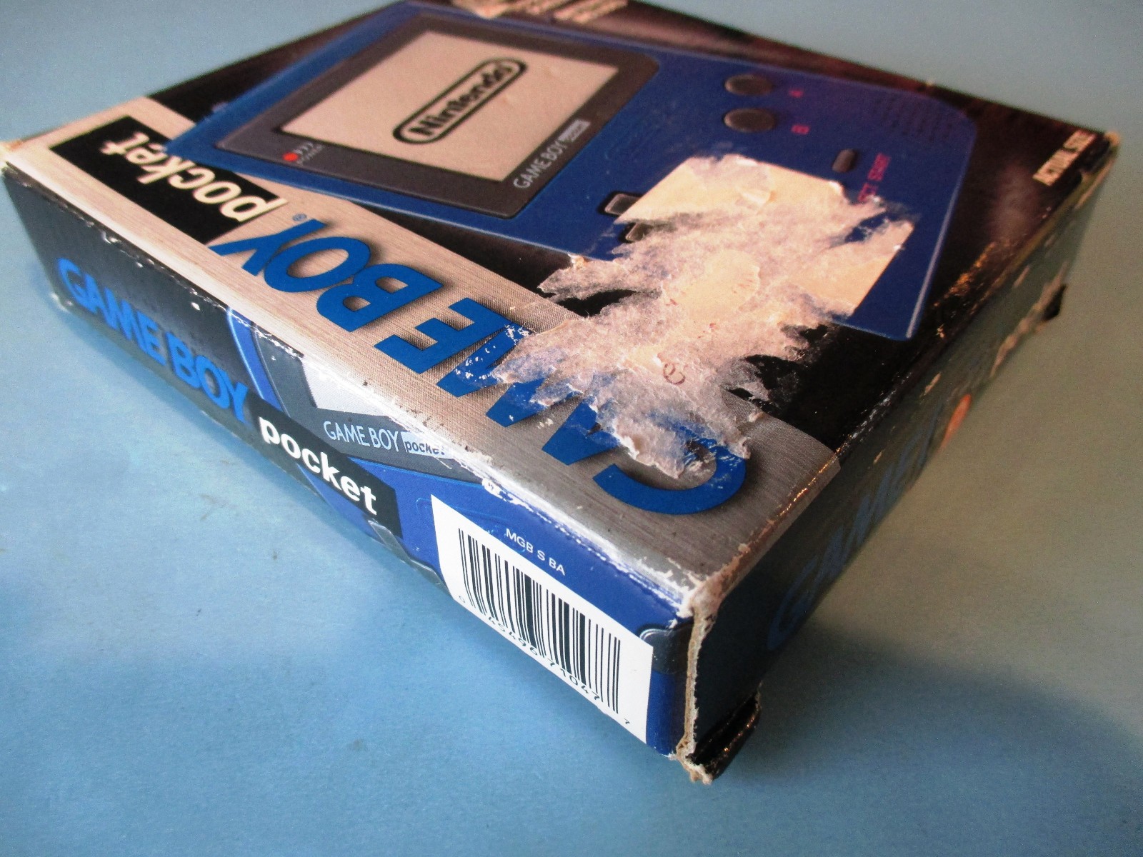 Nintendo Game Boy Pocket Blue Handheld System in Box FREE Ship!