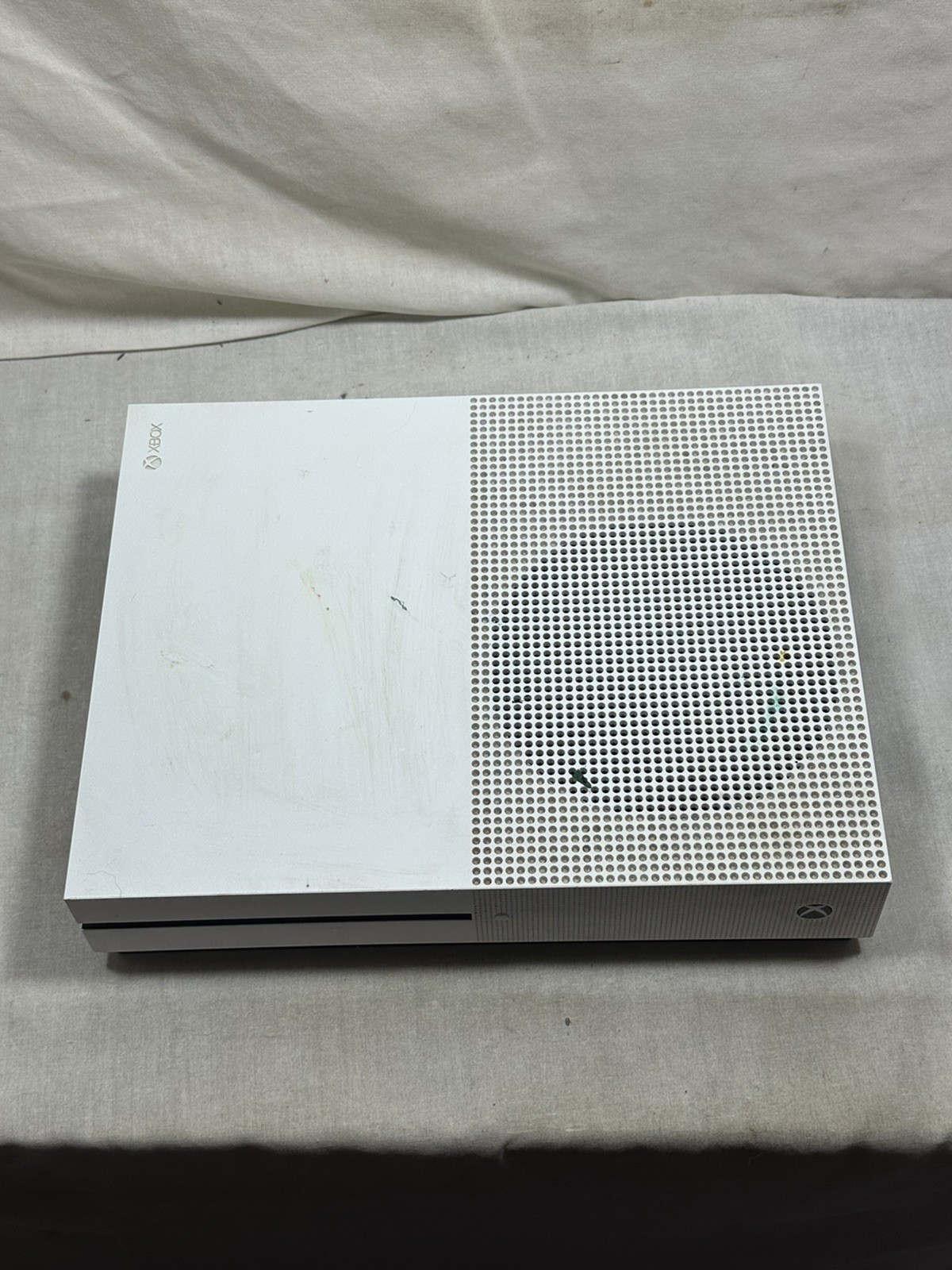 Microsoft Xbox One S 500GB Model 1681 Console System Bundle – Tested and Reset