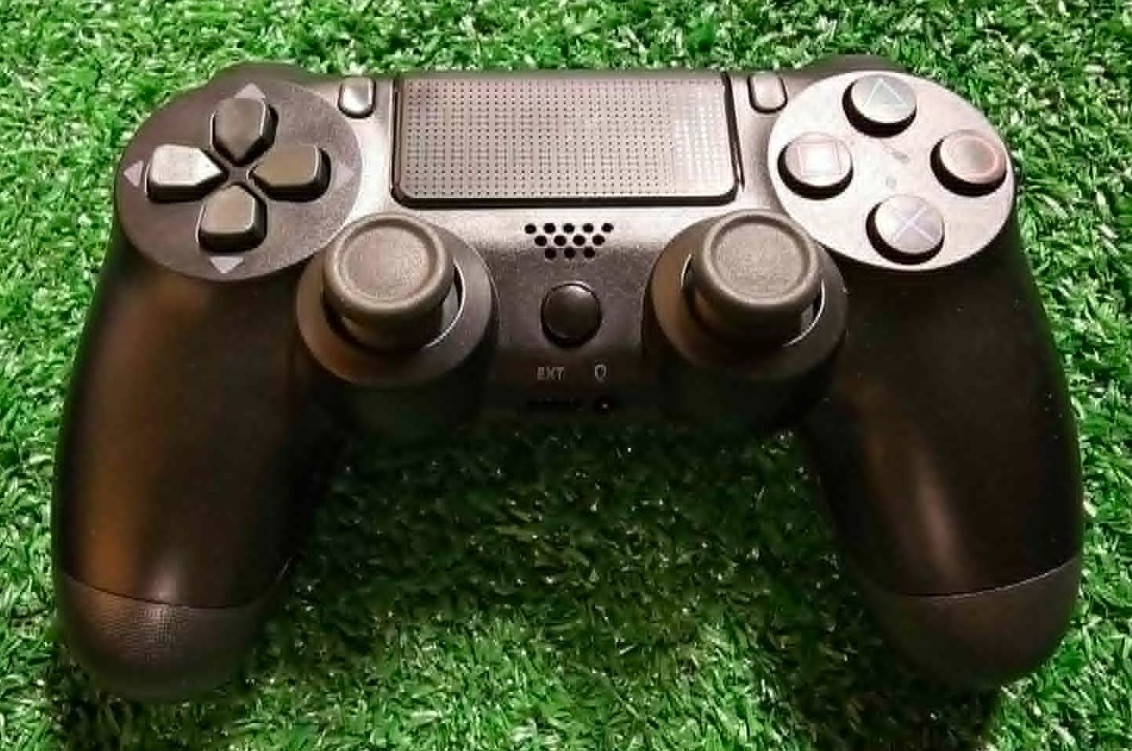 PS4 Pro 1TB Console Bundle (1 Controller, 6 Games) (LOW FIRMWARE 8.03) TESTED