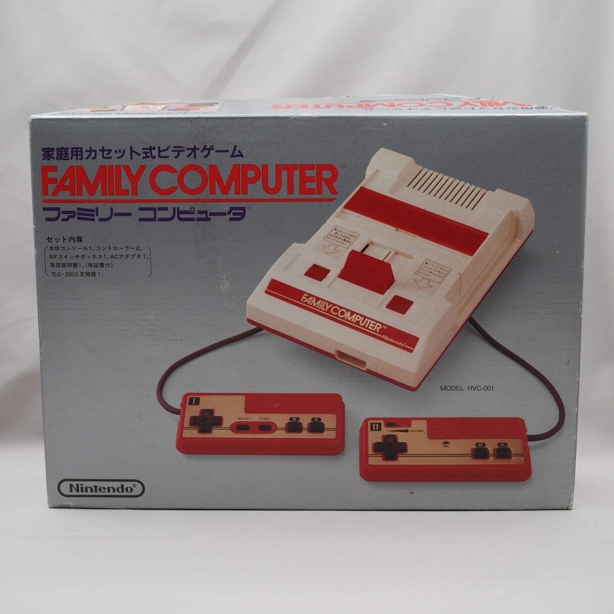 Nintendo Famicom Console System SQUARE BUTTONS Black cartridge slot Boxed Tested