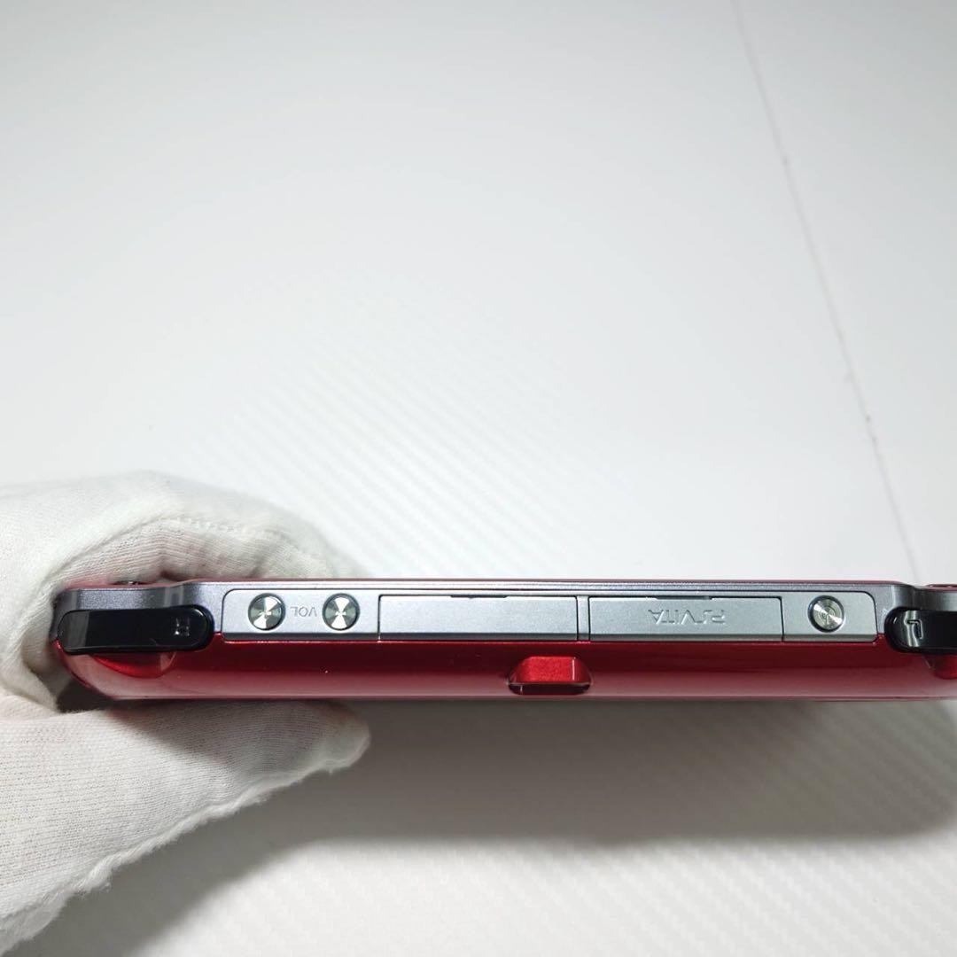 PSVITA Psvita 1000 Main Body Cosmic Red 7074 Japan