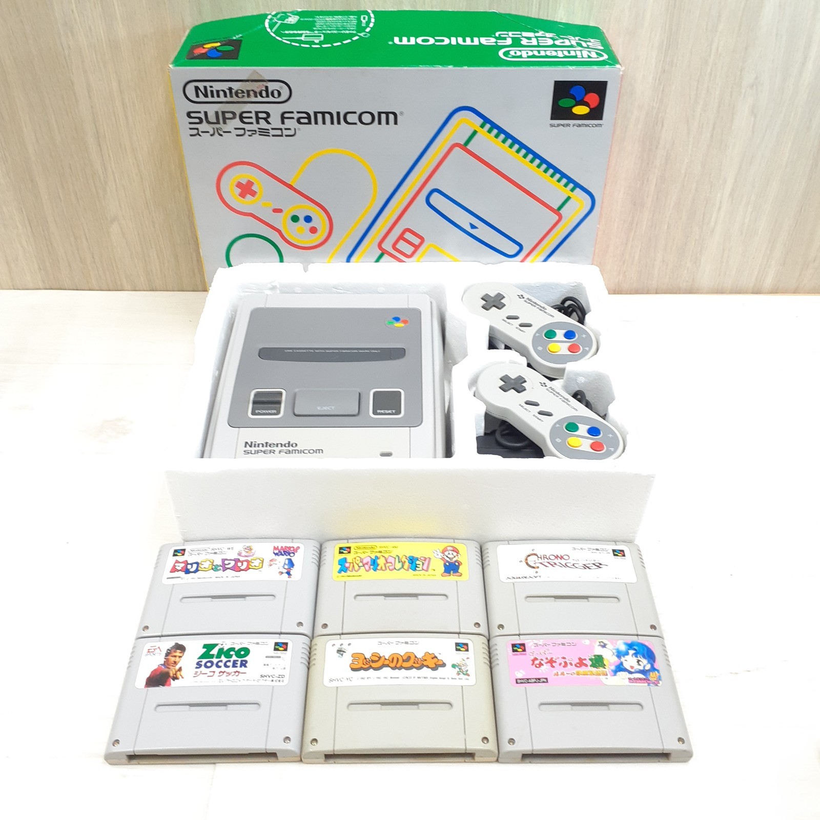 Japanese Super Famicom Console SNES in box with 6 games CIB SHVC-001 Nintendo