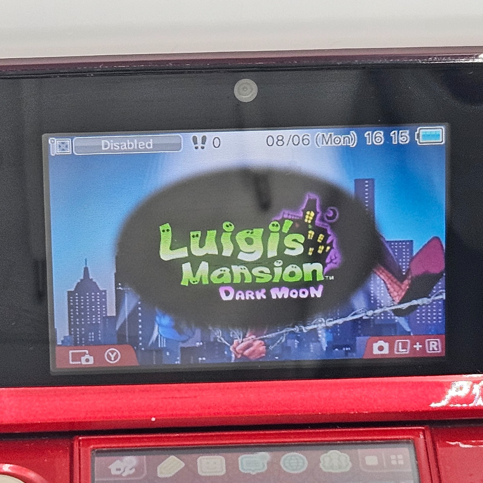 Nintendo 3DS Metallic Red – CTR-001 – Enhanced System – SD + 32GB Micro SD