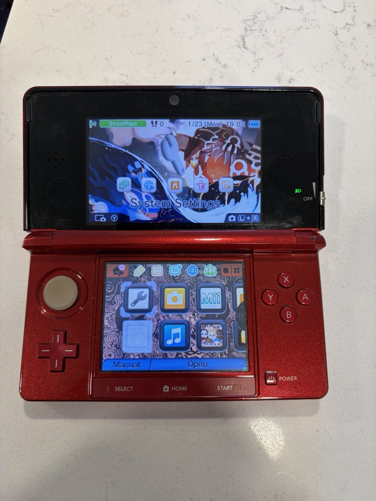 Nintendo 3DS Handheld System Flame Red CTR-001 w/ Charger TESTED