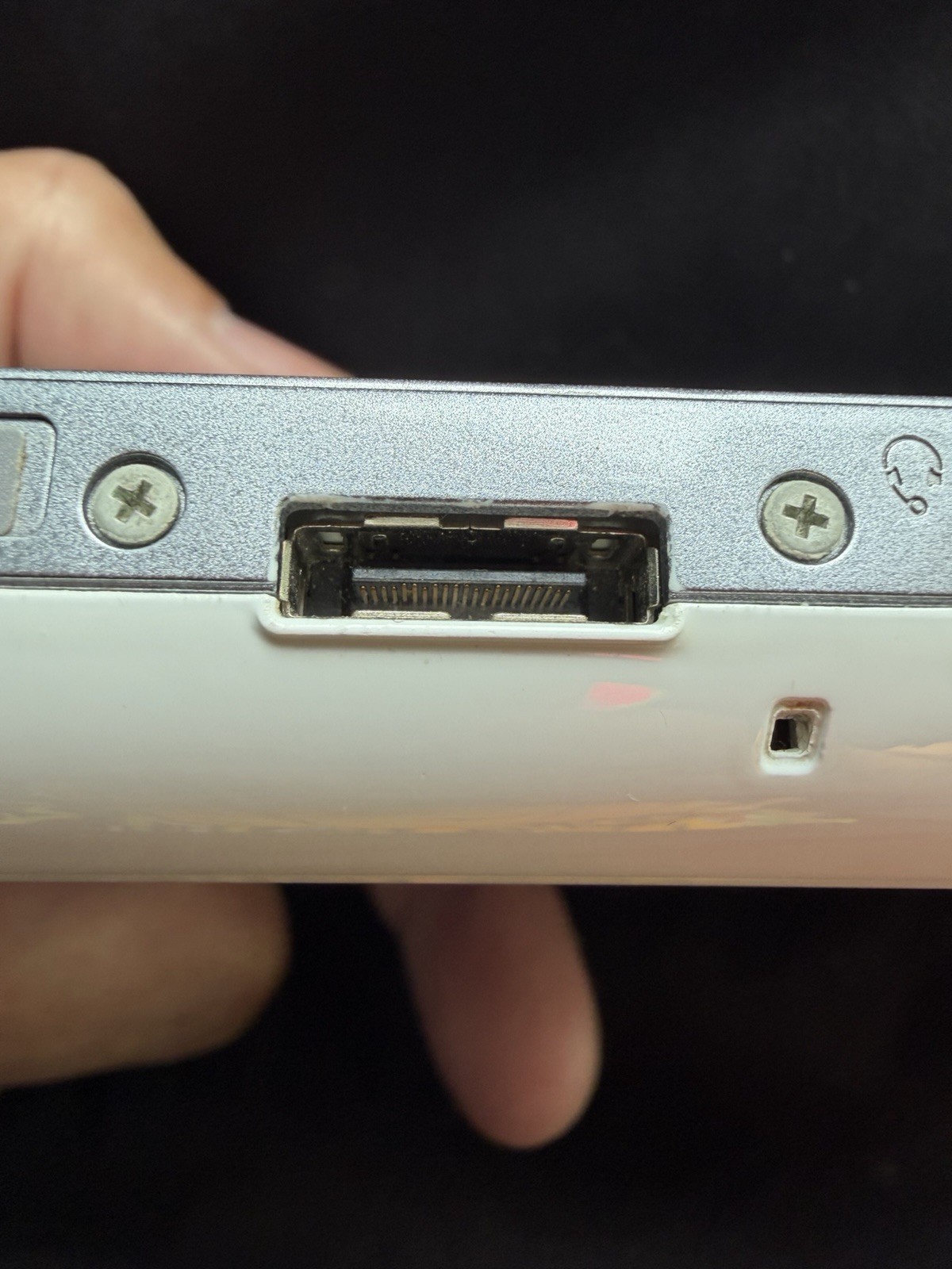 Sony PlayStation Vita (PCH-1001) – White – Used – TESTED WORKING!