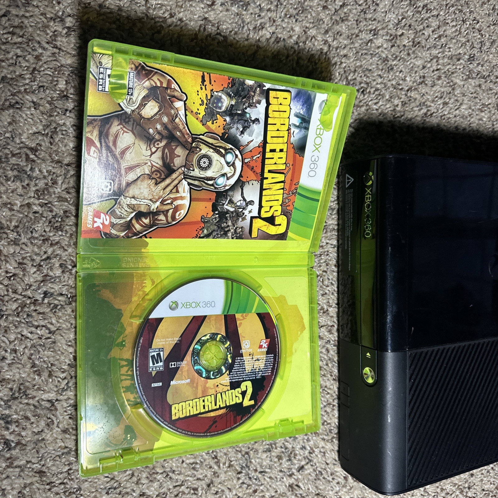 Microsoft Xbox 360 E 4GB Console Bundle 5 Games Black Wired Controller Tested