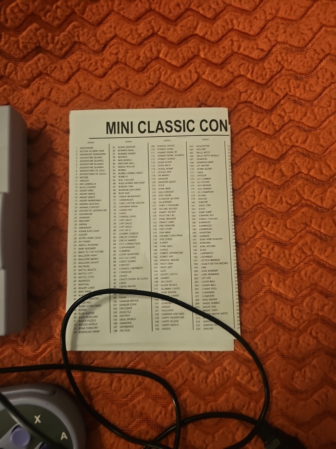 Super Mini SN-02 HD TV Game Console with 821 Classic Games Retro System