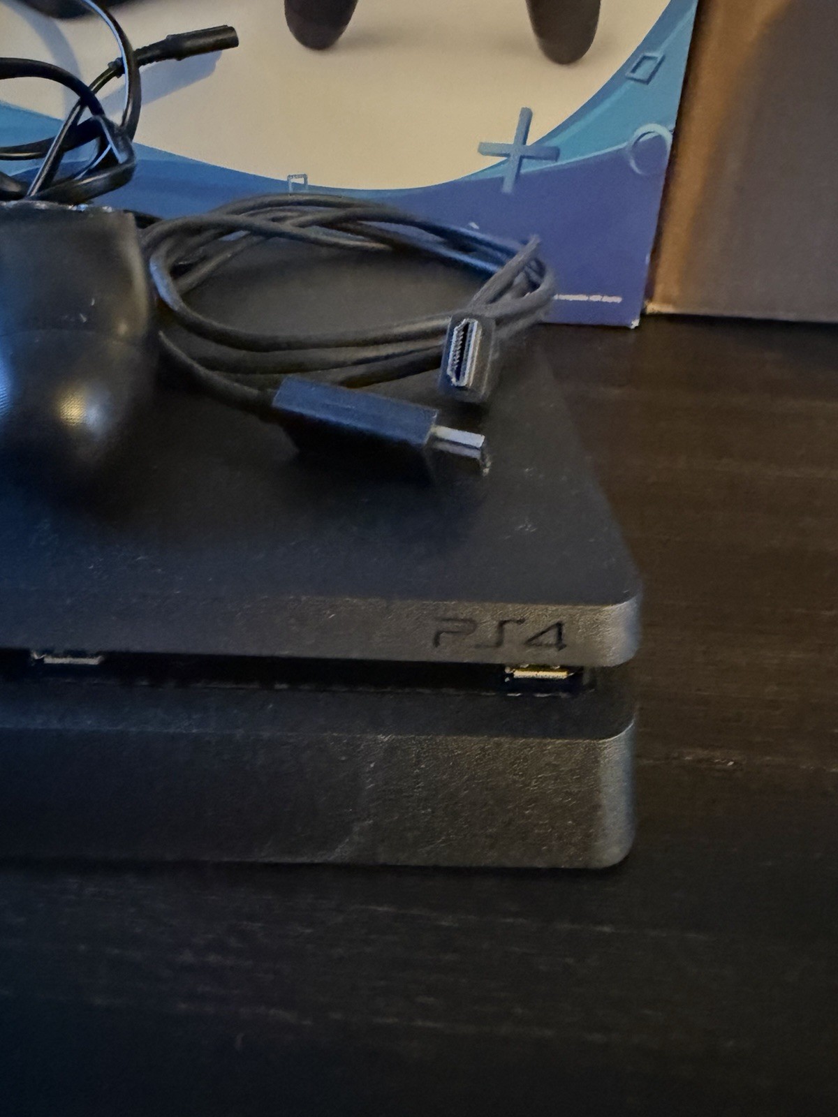 SONY PS4 SLIM 1TB CONSOLE CUH-2215B WITH 1 CONTROLLER, CABLES & BOX (WBP018061)