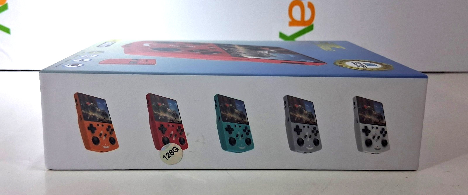 R40XX 128G Retro Handheld Video Game Console 4.2″ HD IPS, Linux, ArkOS R36s
