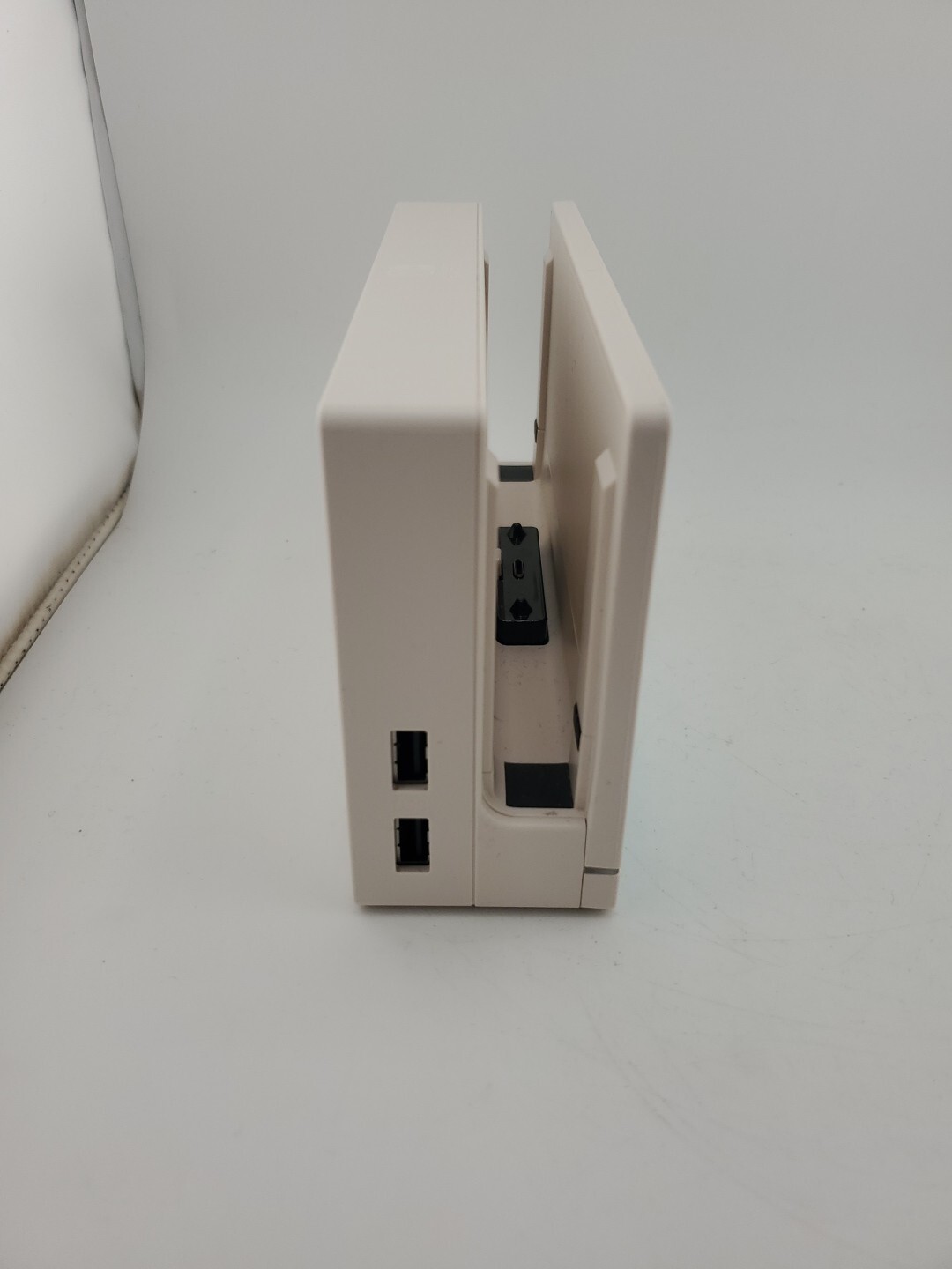 Animal Crossing New Horizons Limited Edition Switch Dock