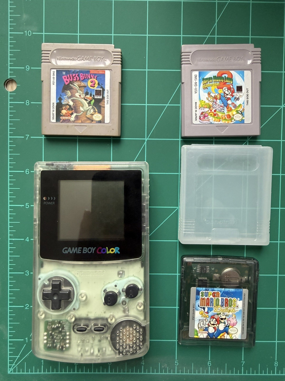 Nintendo Game Boy Color Clear + 3 Game Lot Super Mario Land 2 Bros Deluxe Bugs