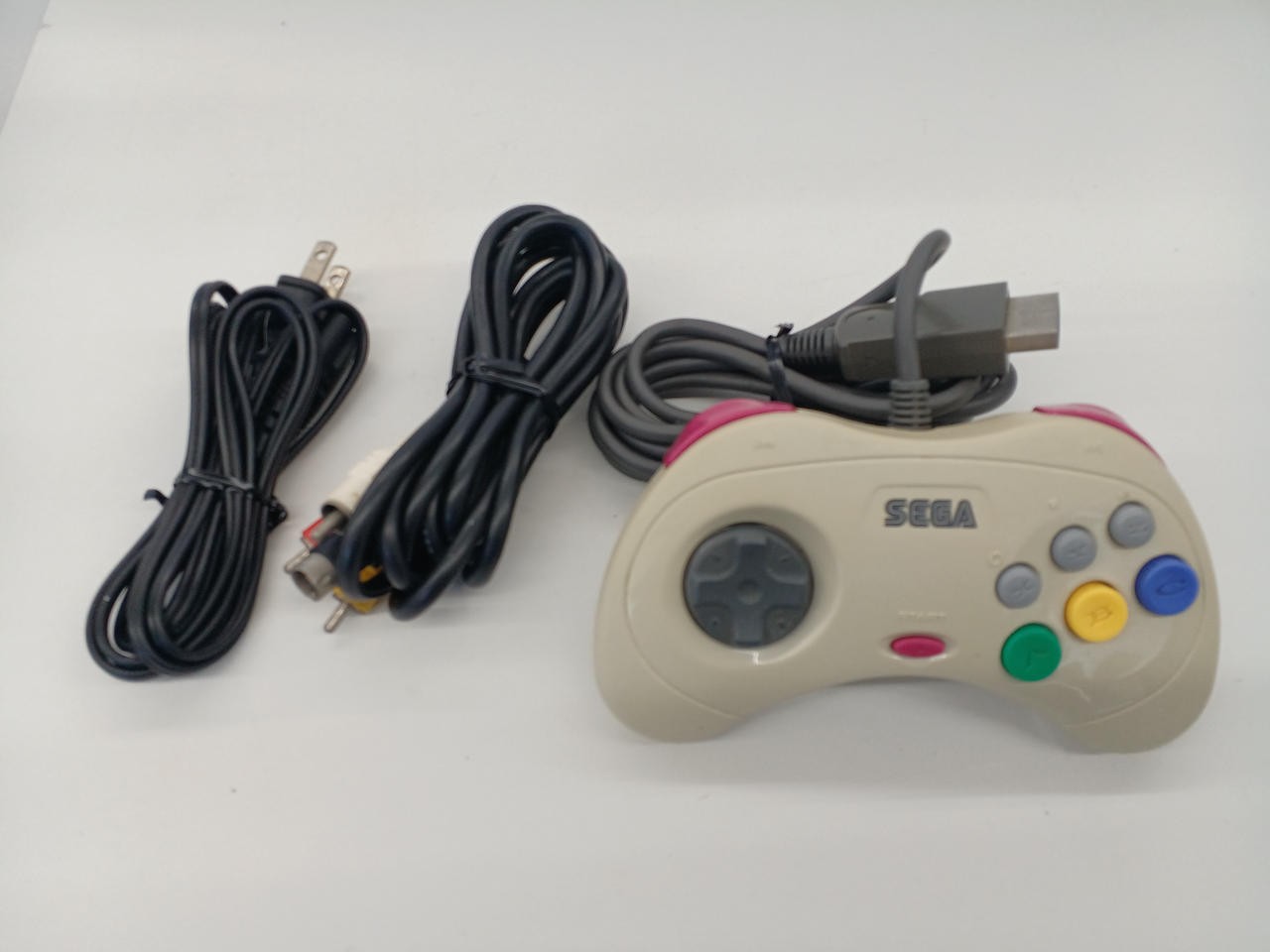 Sega Saturn Model HST 3220 SEGA