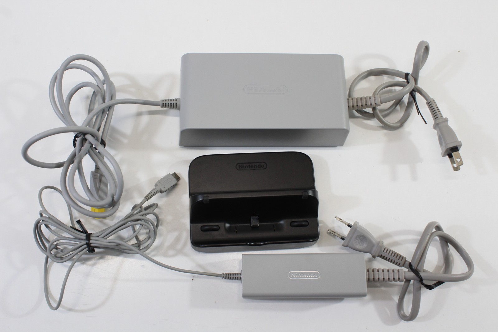 Nintendo Wii U White Console 32GB AC Gamepad Stand Charger NTSC-J Japan TESTED 8