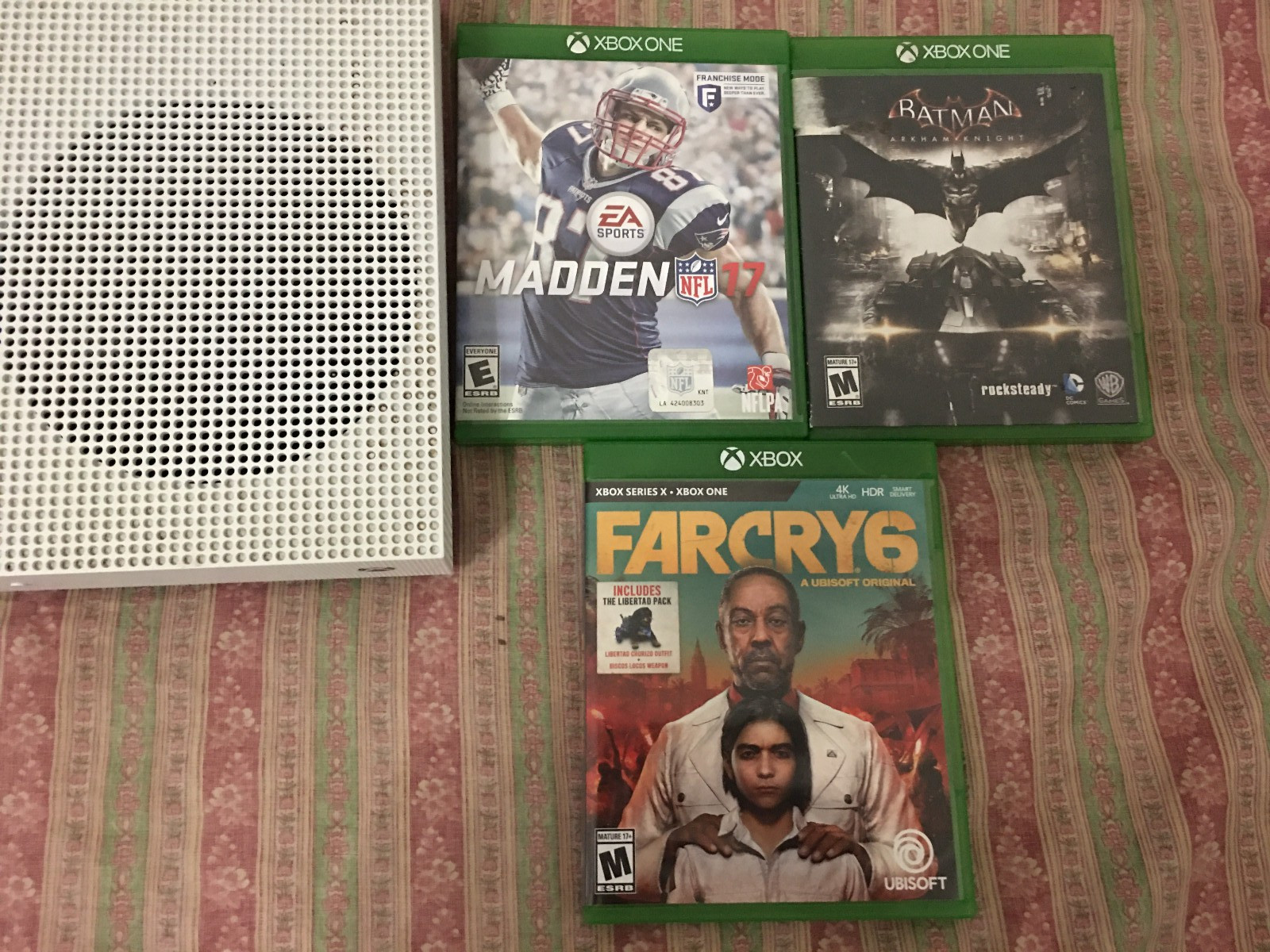 Microsoft Xbox One S 500GB console