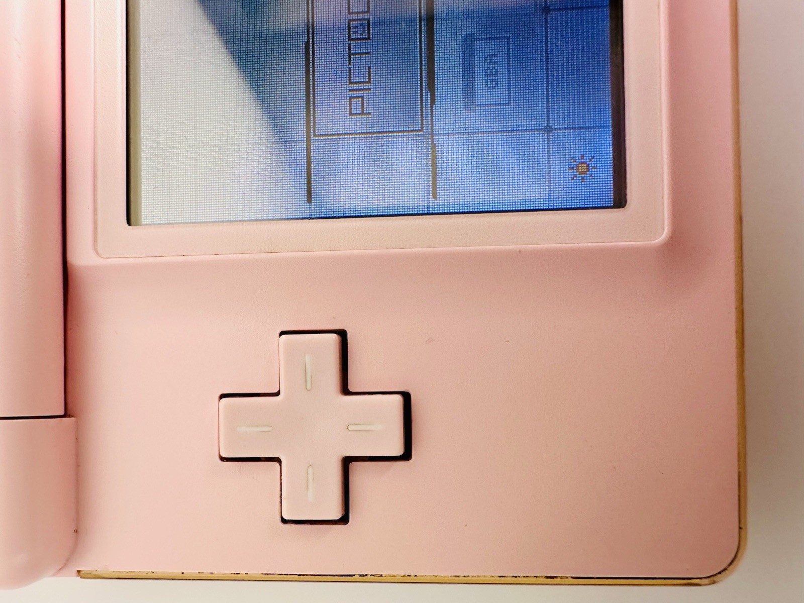 Nintendo DS Lite Pink Handheld Console Touchscreen Dual Screen with Stylus