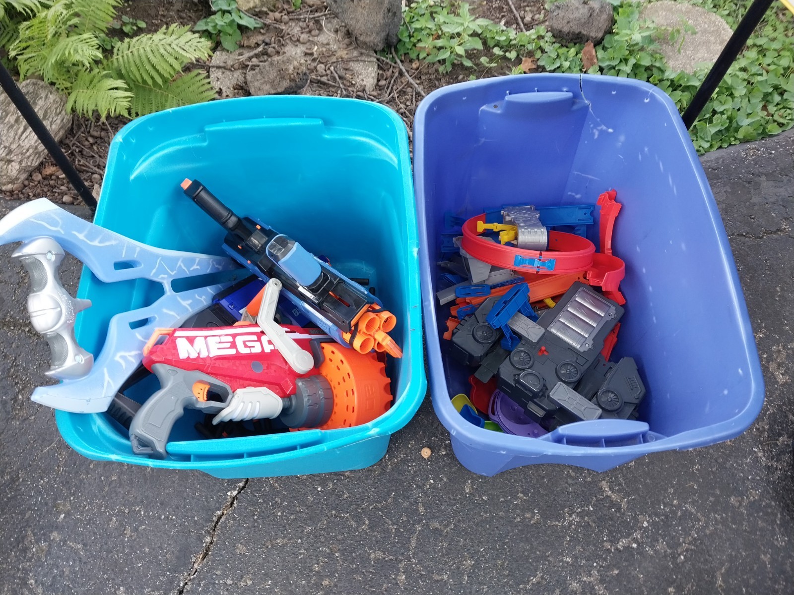 yard sale 8901 black hawk ln indana u.s.a