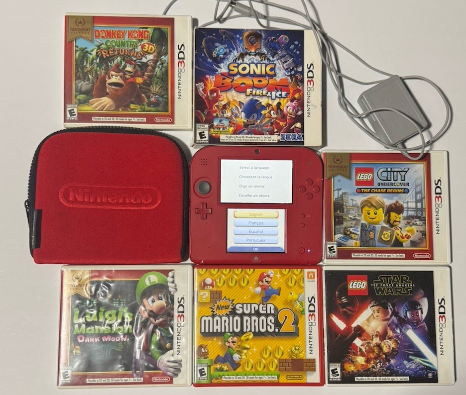 Nintendo 2DS Red Bundle w/ Mario Luigi DK Sonic Boom 3DS Games