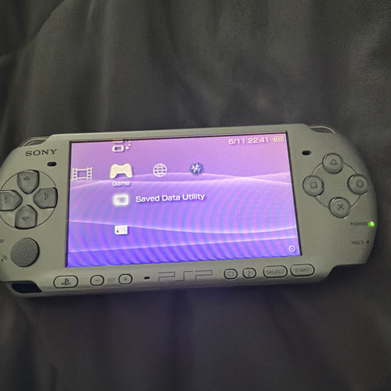 Sony PSP-3000 Silver Handheld System with games and charger ￼
