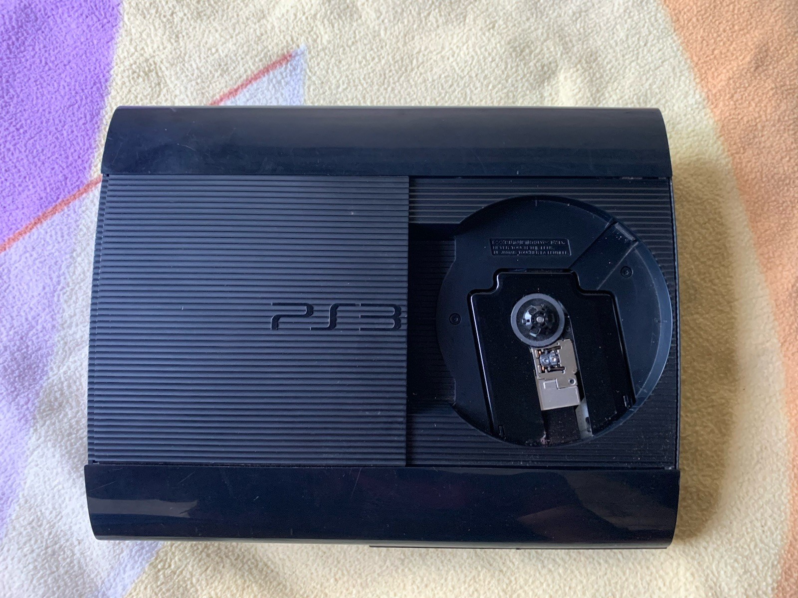 Sony PlayStation 3 Super Slim 250GB Console Black For Parts. Pls. Read