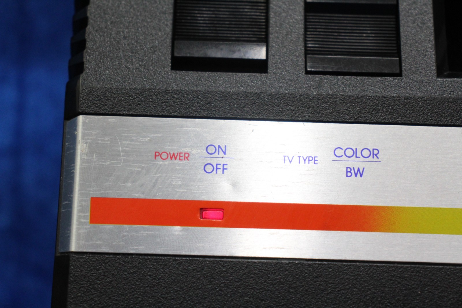 Atari 2600 Junior 128 Bytes RAM Set; 15 Games, Dual Paddle Controller, Joystick
