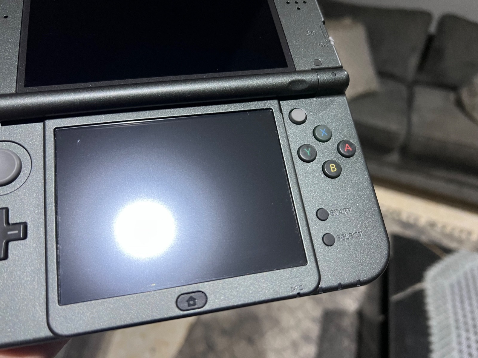 New Nintendo 3DS XL Gray Black Console With Charger and cartridge US Version