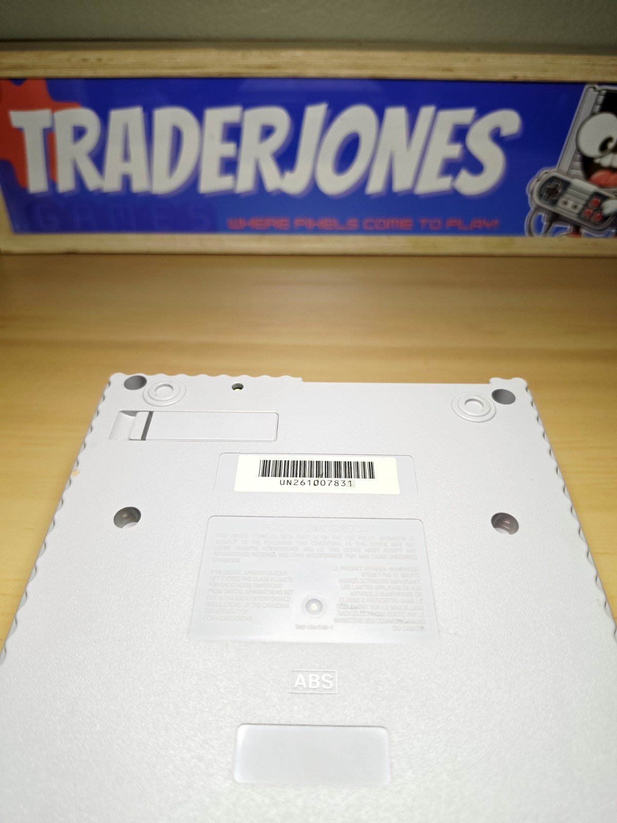 Super Nintendo SNES Console – Tested / Working – Cords + Controller