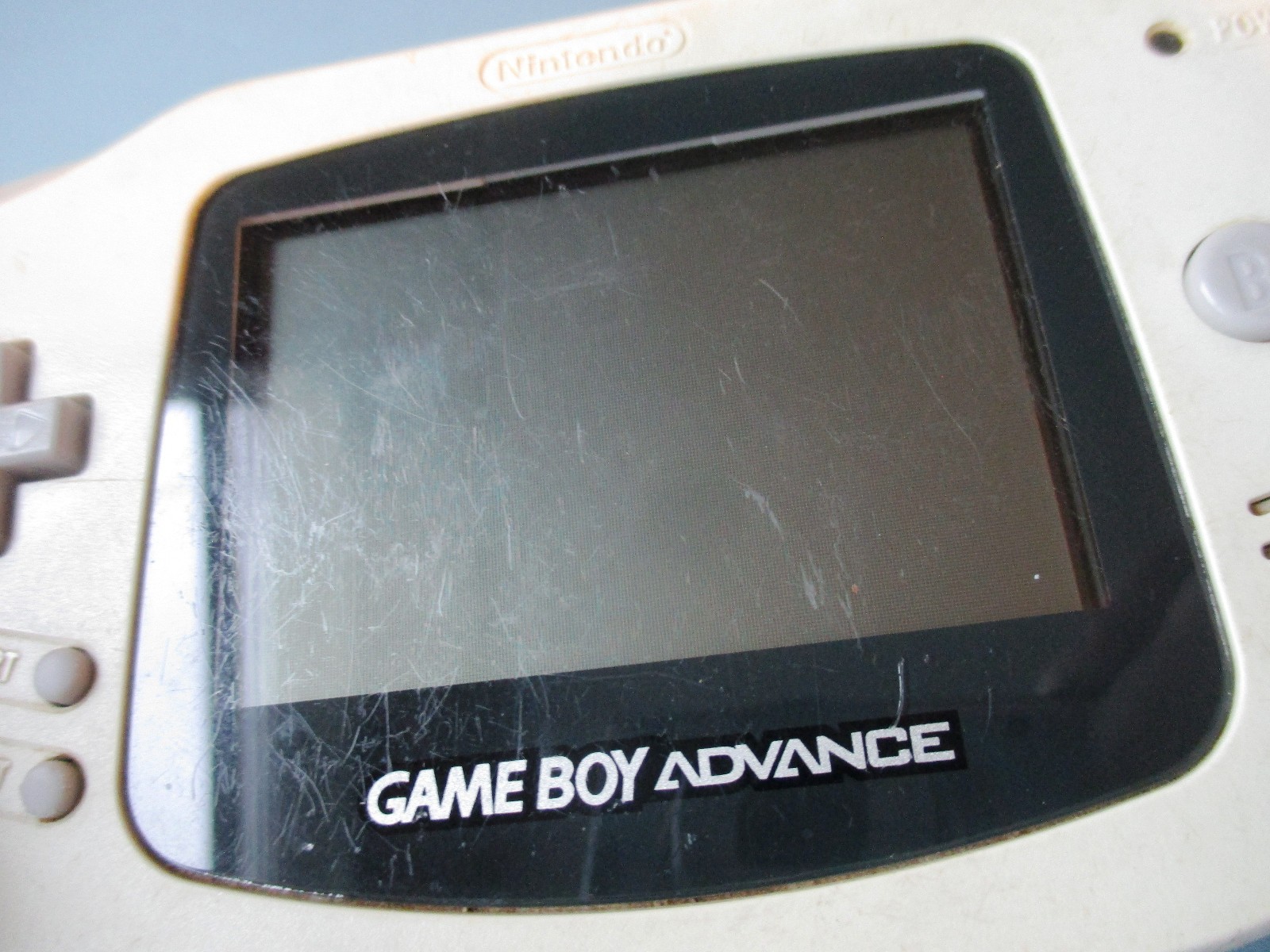 Nintendo Game Boy Advance Handheld Arctic White System Broken As Is For Parts