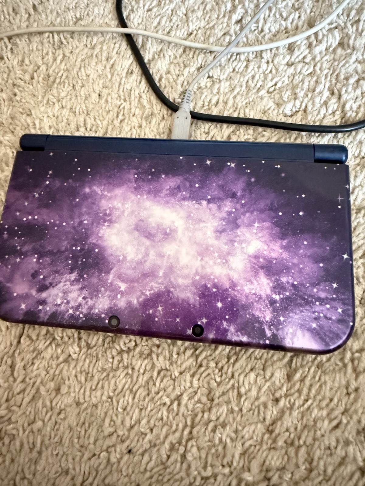 Nintendo New 3DS XL Purple/Black Galaxy 4GB Wi-Fi NTSC-U/C 2015