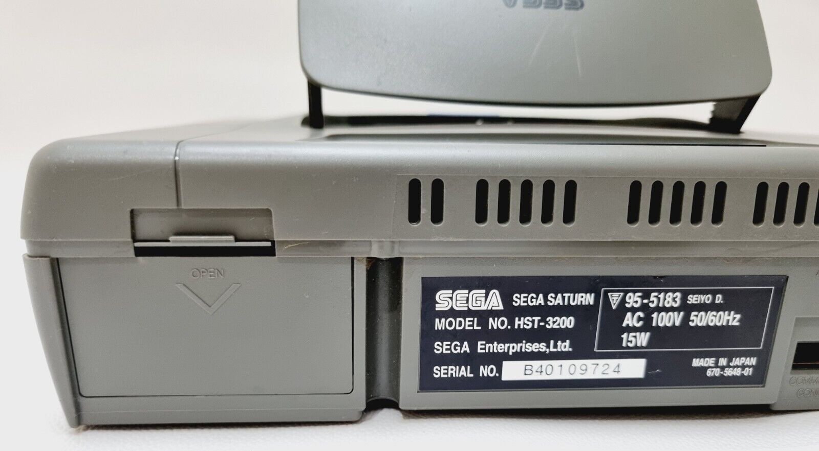 Sega Saturn Gray Console Only HST-3200 – For parts
