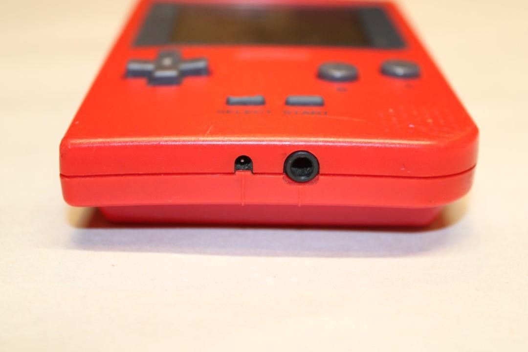 Nintendo Game Boy Pocket Handheld Console MGB-001 – Red