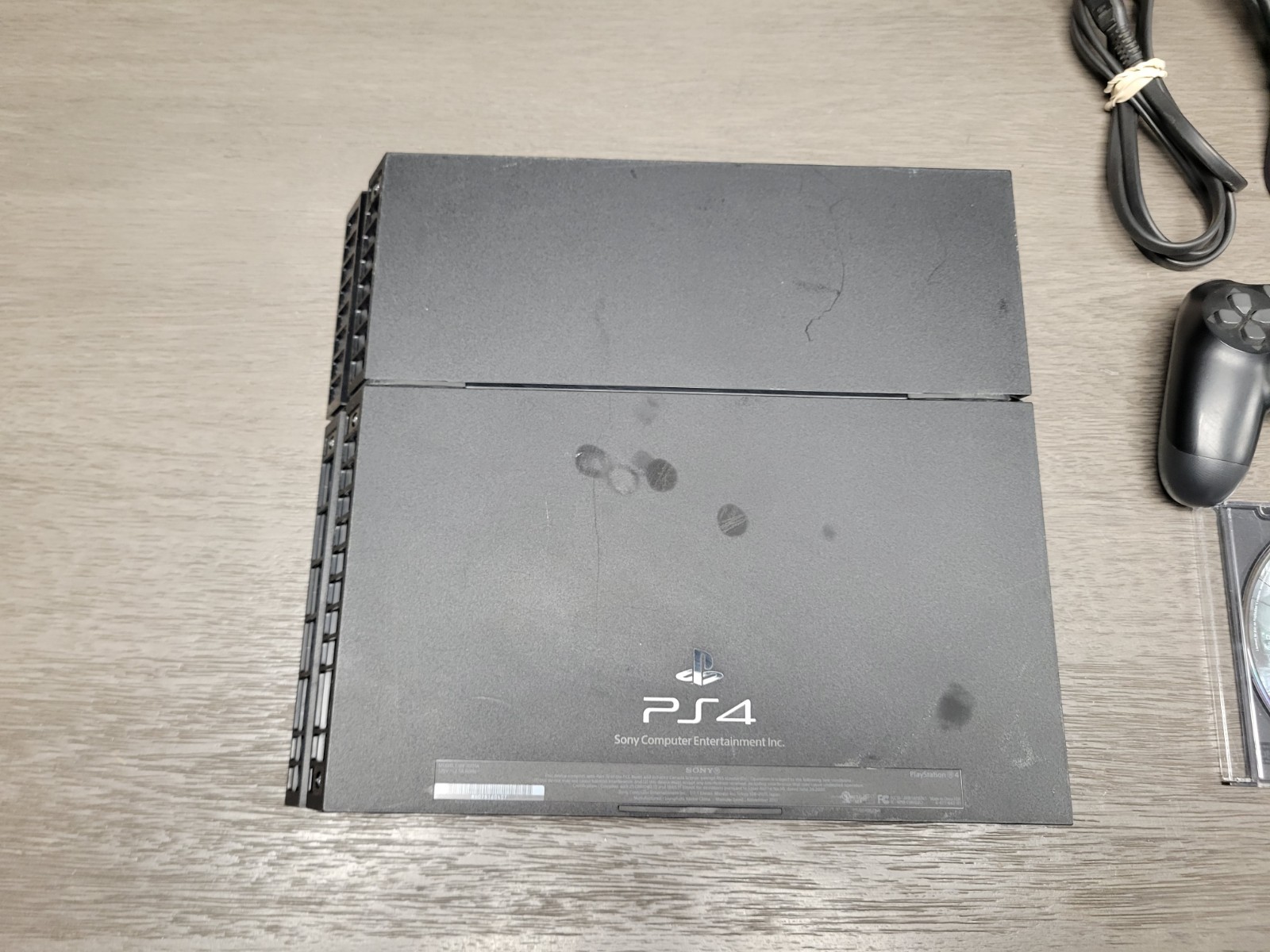 Sony PlayStation 4 500GB Console Bundle – Controller + Game Tested PS4 CUH-1001A