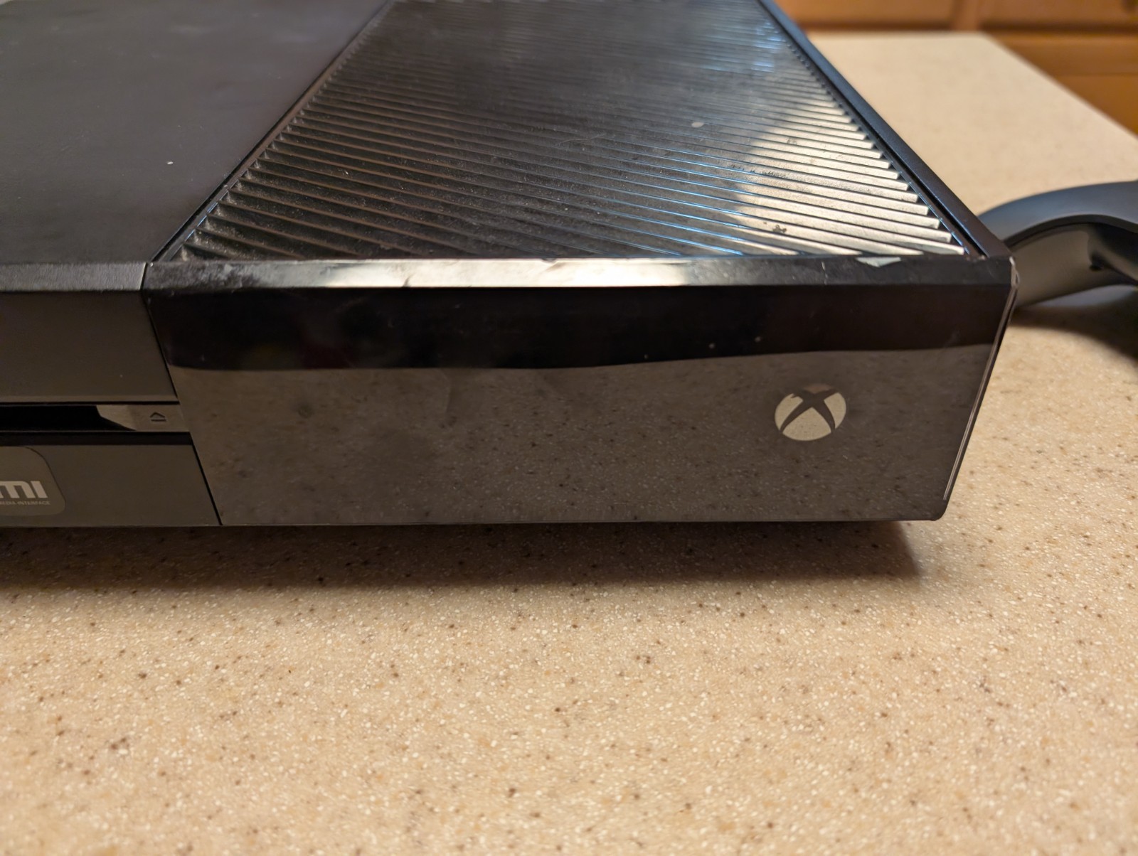 Microsoft Xbox One Console Bundle – Controller And Cables – Tested Working