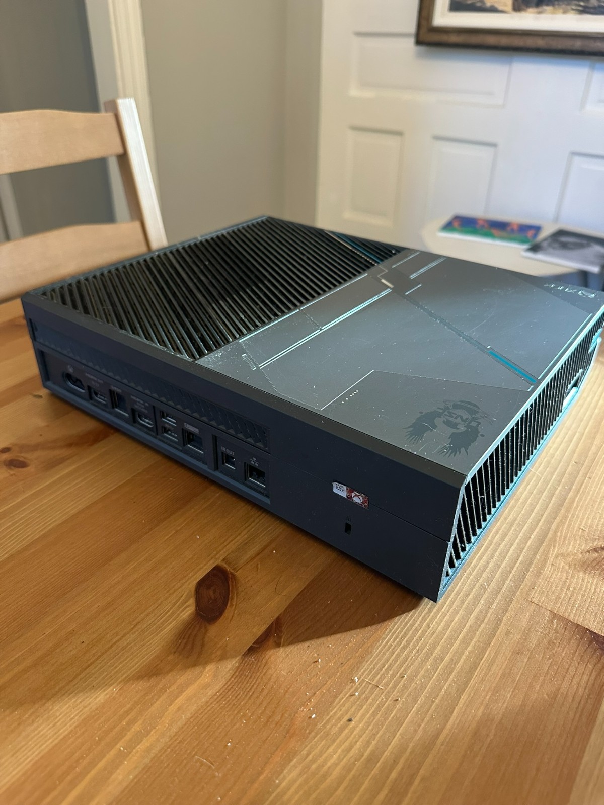 Xbox One Halo 5: Guardians Limited Edition 1TB (TESTED + wired controller)