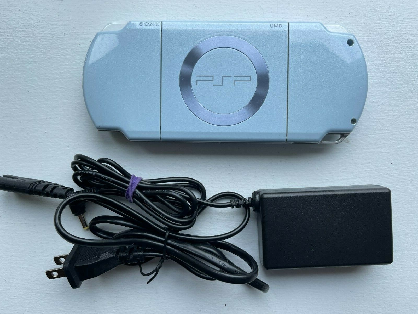 PSP 2000 Felicia Blue – Good Condition – OEM Japan Import US Seller