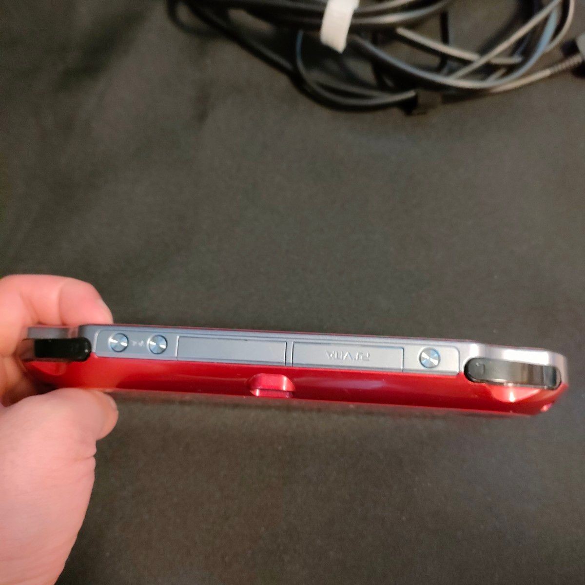 PSVITA Cosmic Red PCH 1000