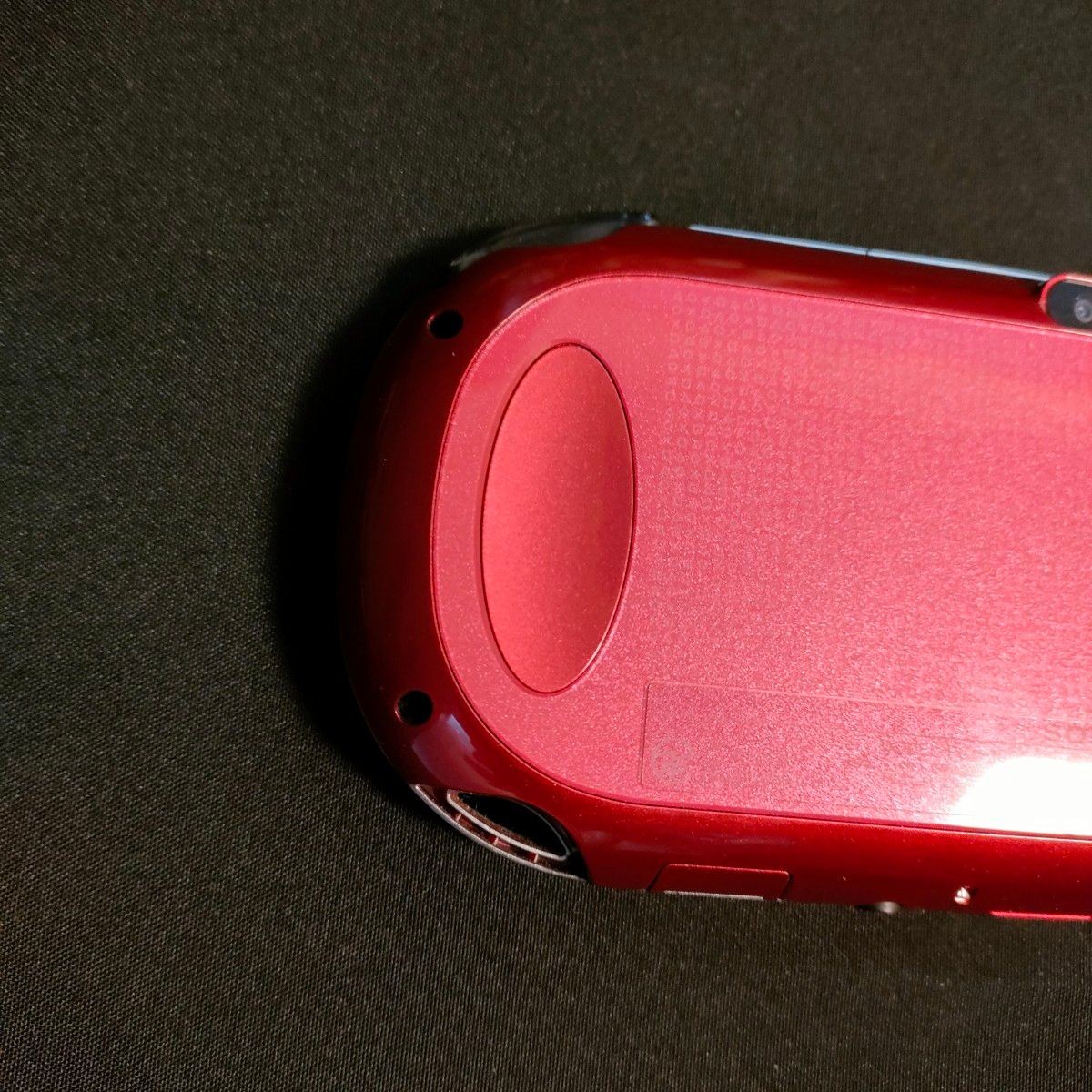 PSVITA Cosmic Red PCH 1000