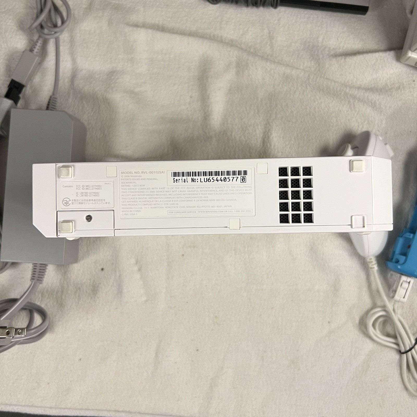 Nintendo Wii RVL-001 512 MB Home Console Bundle 7 Games