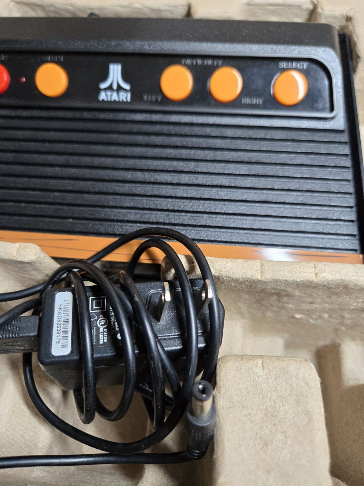 Atari Flashback 9 Gold Console with 120 Built-in Games + Flashback 5 (Read)