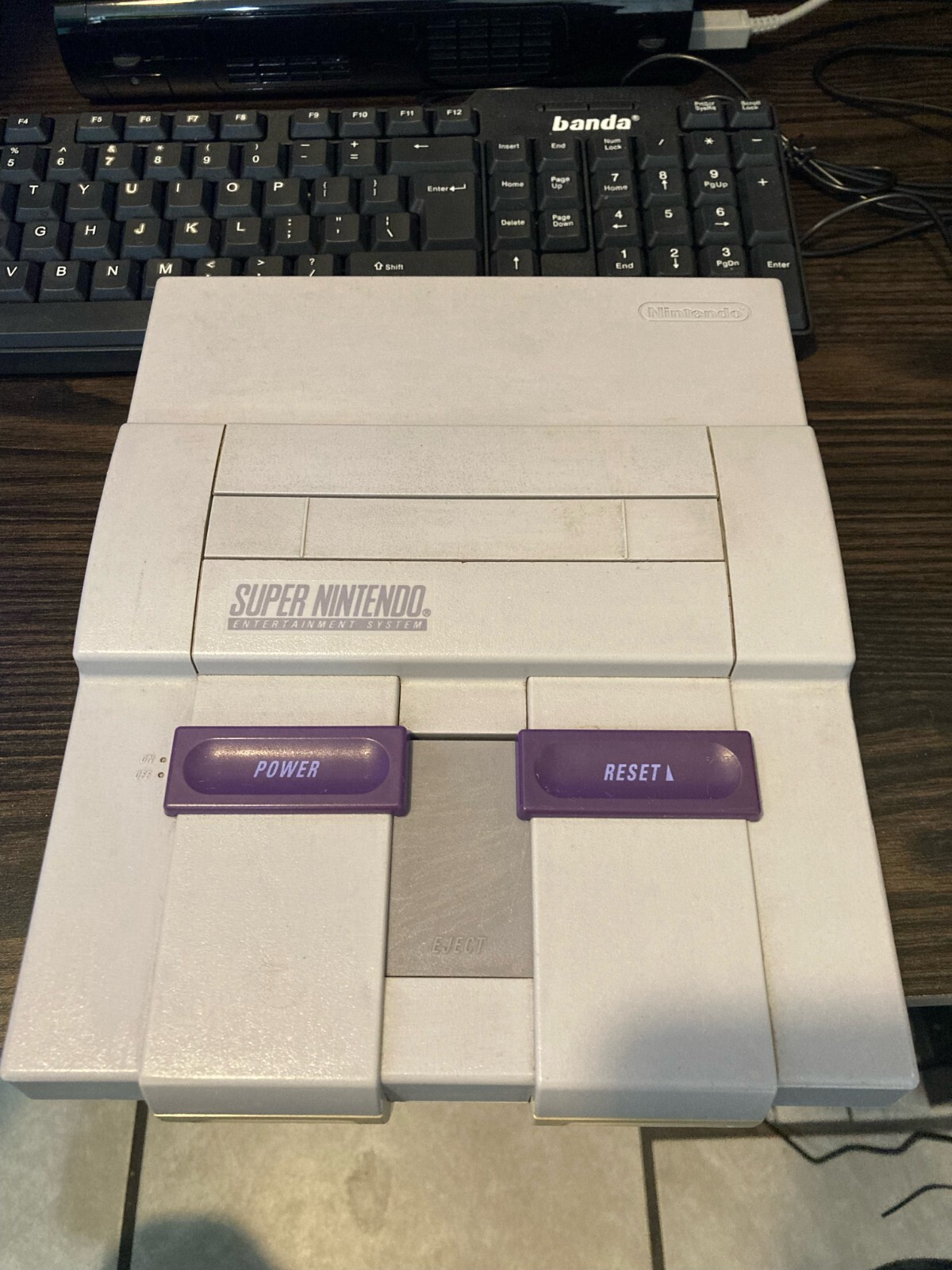 Nintendo SNES Home Console – White/Gray